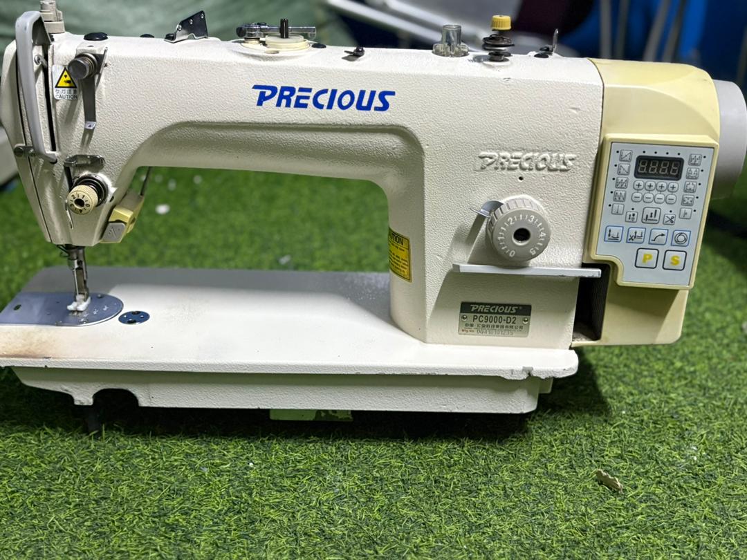 Precious PC9000-D2 industrial lockstitch sewing machine