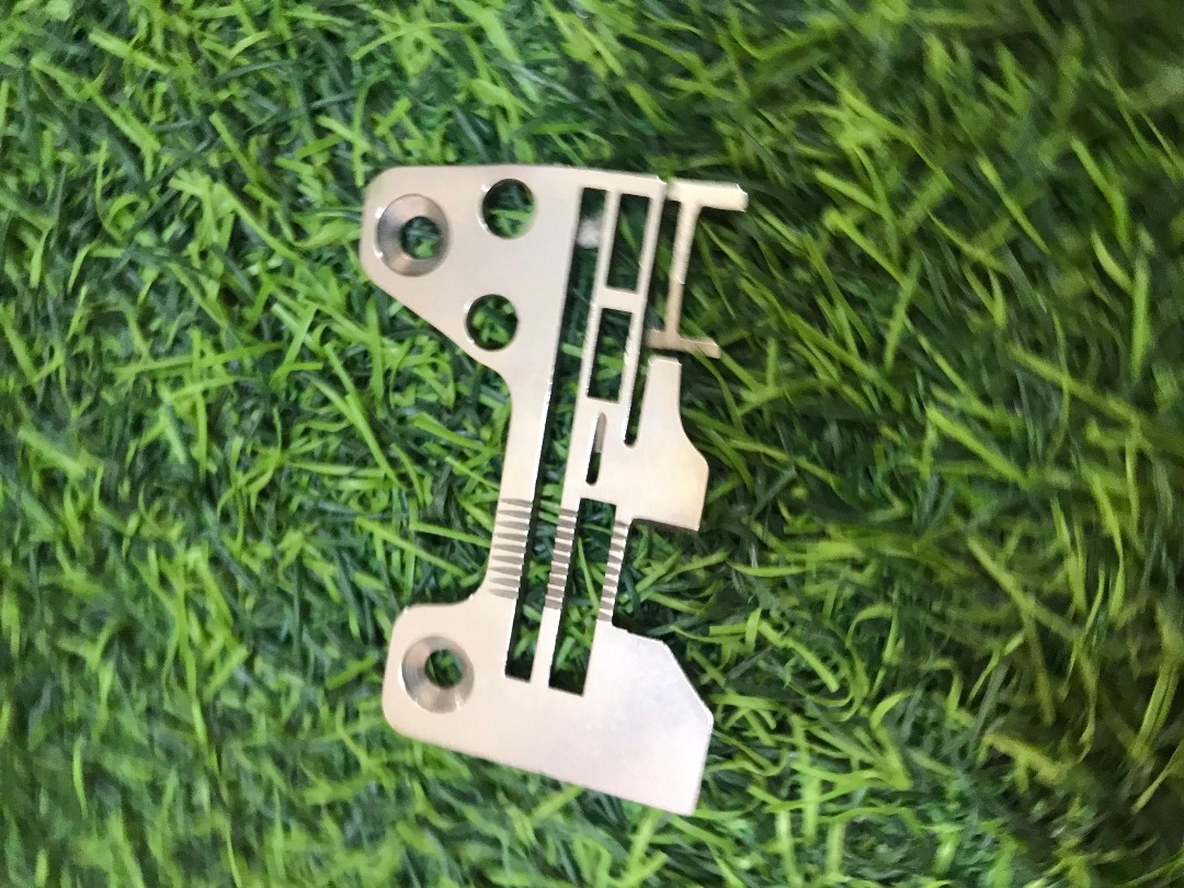 Faletin weaving | Needle plate 